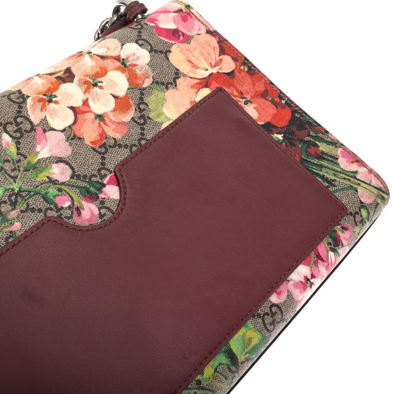 Bolsa-Gucci-Padlock-GG-Supreme-Blooms