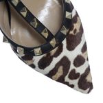 Scarpin-Valentino-Garavani-Rockstud-Pelos-Animal-Print