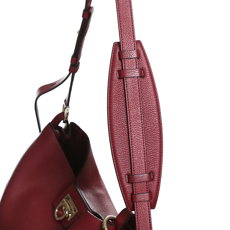 Bolsa-Salvatore-Ferragamo-Gancini-Vinho