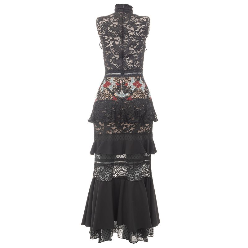Vestido-PatBo-Babados-e-Bordado-Preto