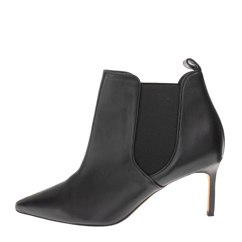Bota-Manolo-Blahnik-Bico-Fino-Preta
