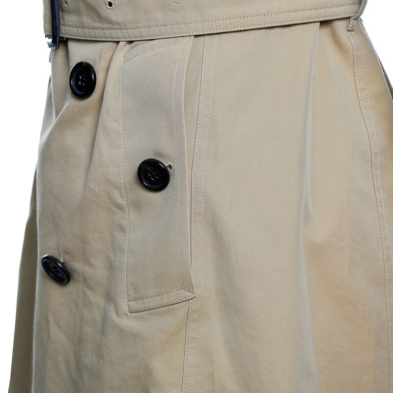 Trench-Coat-Burberry-Bege