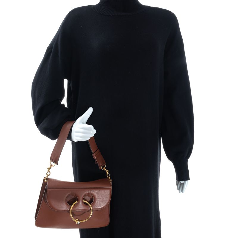 Bolsa-JW-Anderson-Pierce-Bag-Couro-Marrom