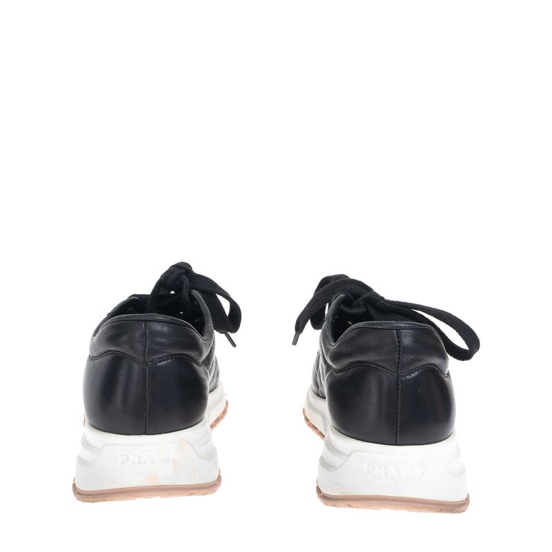 Tenis-Prada-Triangulo-Couro-Preto