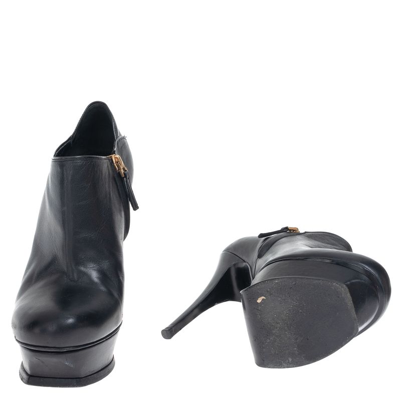 Bota-Saint-Laurent-Ankle-Boot-Preta