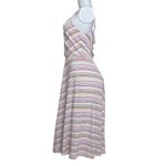 Vestido-Branco-Listras-Coloridas-