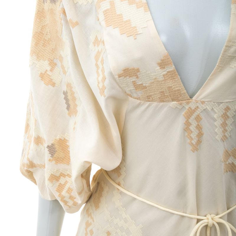 Vestido-Cris-Barros-Bordado-Bege