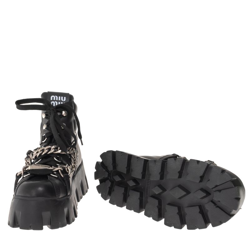 Bota-Miu-Miu-Coturno-Tratorado-Preto