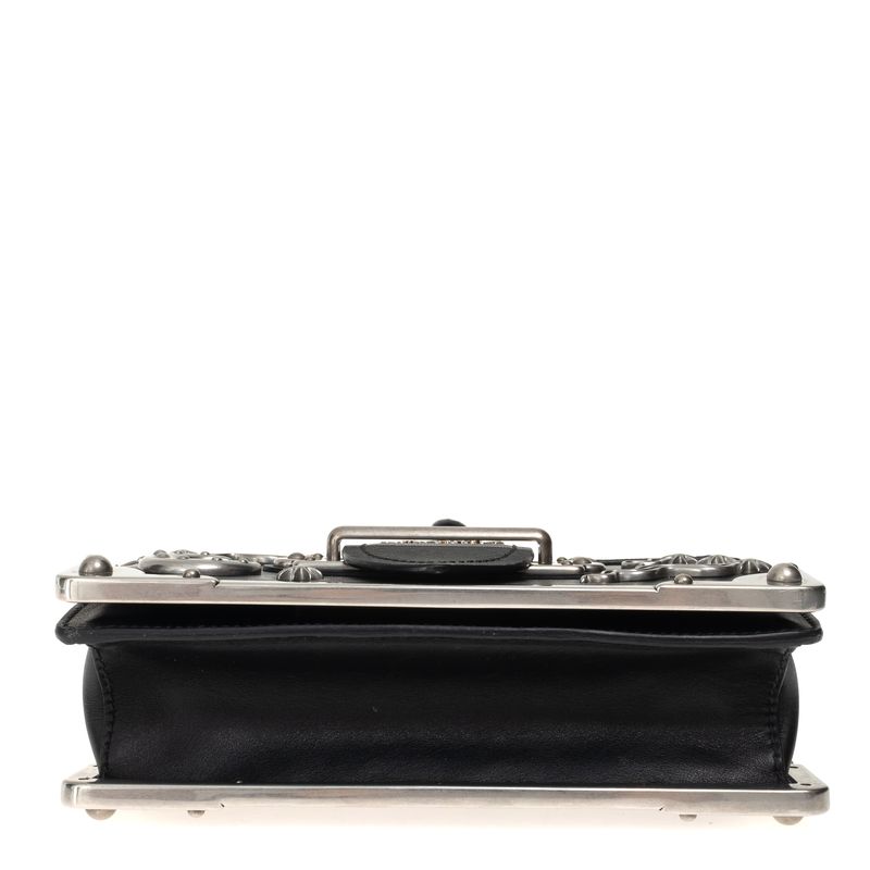 Bolsa-Prada-Cahier-Moon-Preta-e-Prateada