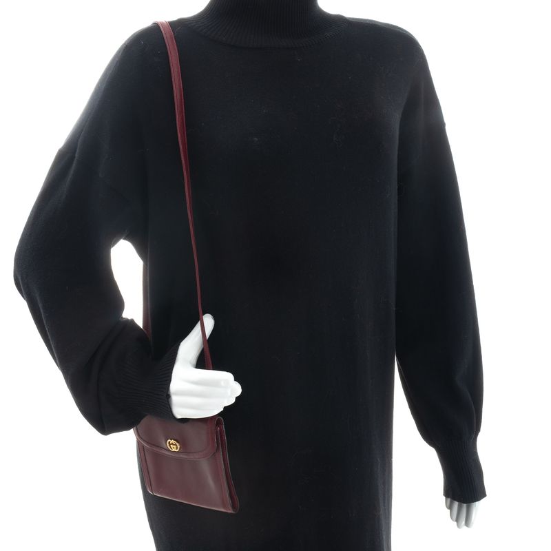 Bolsa-Gucci-Vintage-Envelope-Vinho