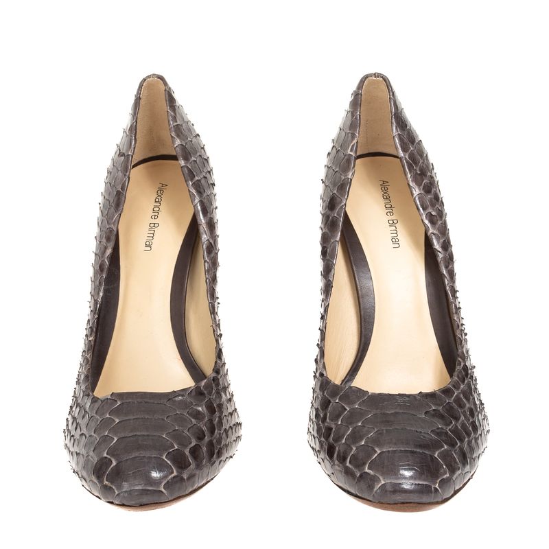 Scarpin-Alexandre-Birman-Couro-Exotico-Cinza