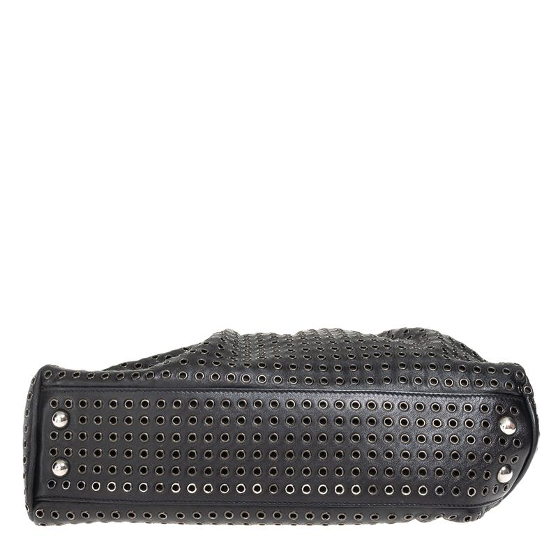 Bolsa-Alaia-Clutch-Ilhos-Couro-Preto-