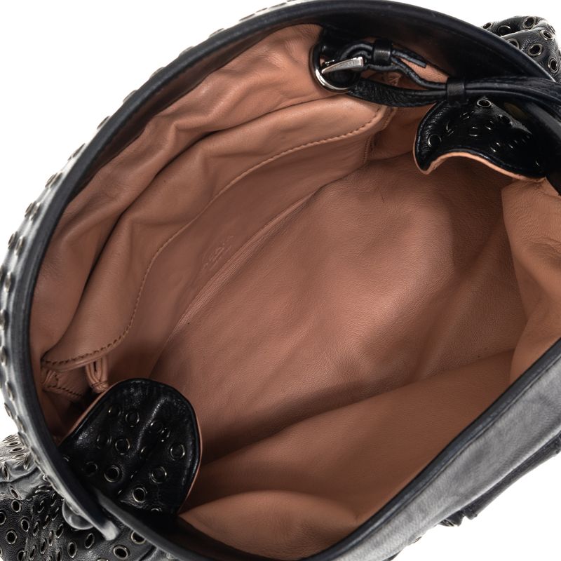 Bolsa-Alaia-Clutch-Ilhos-Couro-Preto-