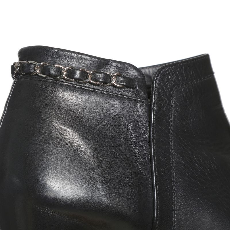 Bota-Chanel-Corrente-Preta