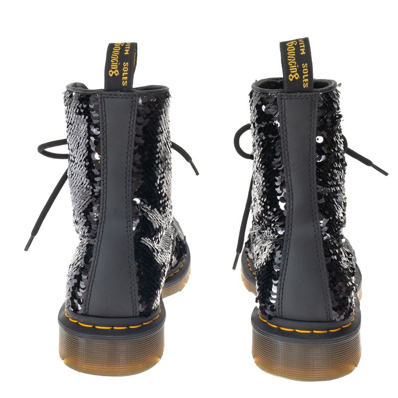 Coturno-Dr-Martens-Paetes-Preto