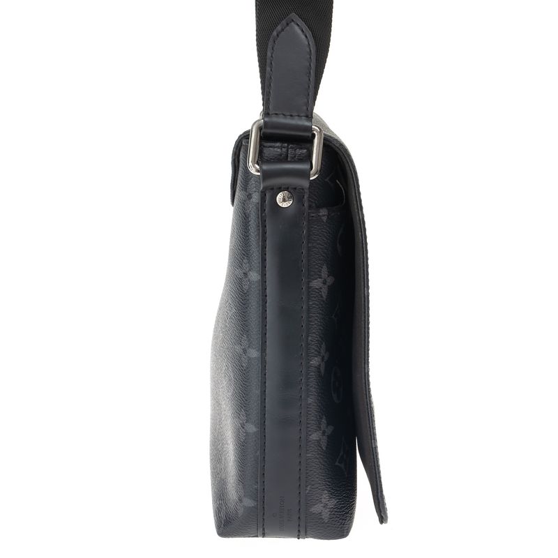 Bolsa-Louis-Vuitton-District-Monogram-Eclipse