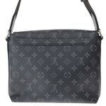 Bolsa-Louis-Vuitton-District-Monogram-Eclipse