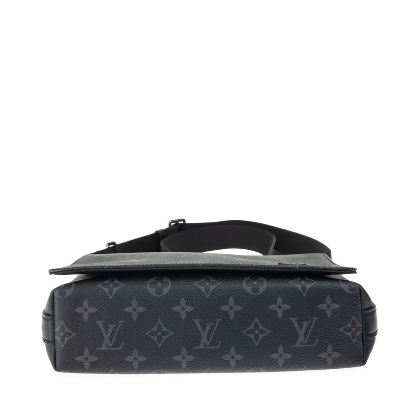 Bolsa-Louis-Vuitton-District-Monogram-Eclipse