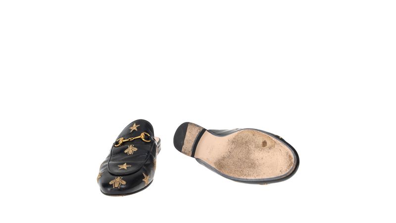 Sapato Gucci Princetown Mule Bordado Preto | Brechó de luxo Sapato Gucci Princetown Mule Bordado Preto | Brechó de luxo