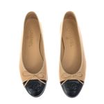 Sapatilha-Chanel-CC-Cap-Bicolor