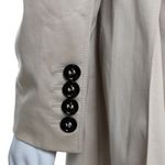 Trench-Coat-Burberry-Bege