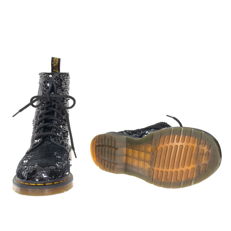 Coturno-Dr-Martens-Paetes-Preto