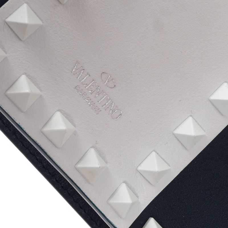 Bolsa-Valentino-Garavani-Free-Rockstud-Marinho-e-Branco