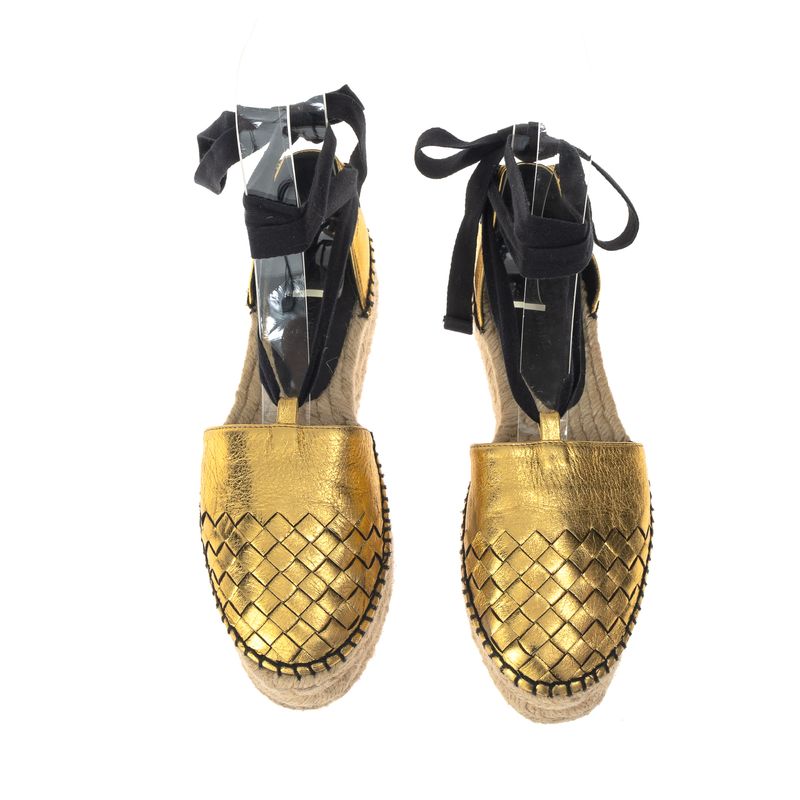 Espadrille-Bottega-Veneta-Intrecciato-Dourado