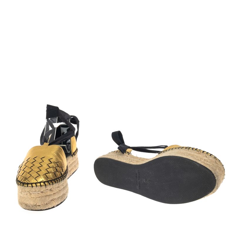 Espadrille-Bottega-Veneta-Intrecciato-Dourado