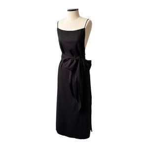 Vestido Priscilla França Linho Preto e Cinto