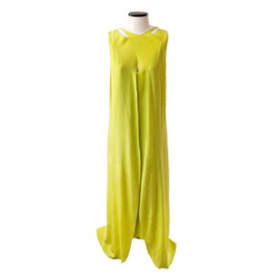 Vestido Priscilla França Talita com Capa