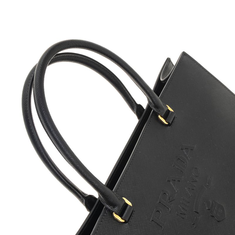 Bolsa-Prada-Logo-Saffiano-Preta