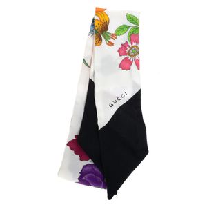 Lenço Gucci Twilly Floral Branco