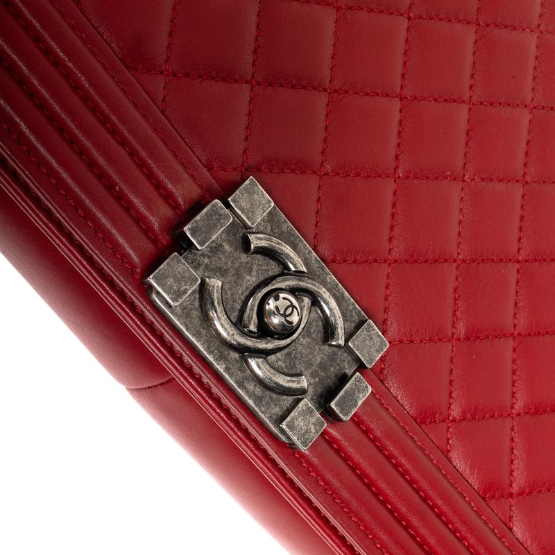Bolsa-Chanel-Boy-Grande-Matelasse-Vermelha