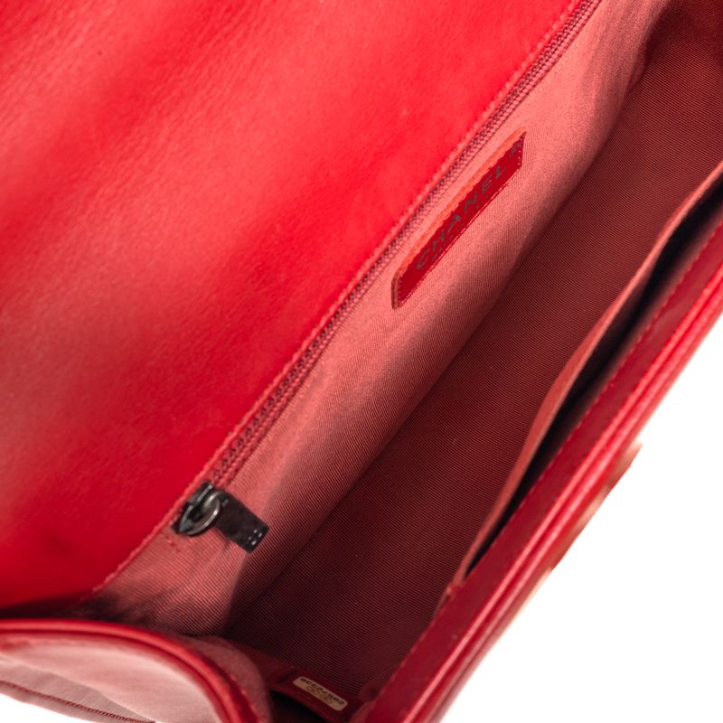 Bolsa-Chanel-Boy-Grande-Matelasse-Vermelha