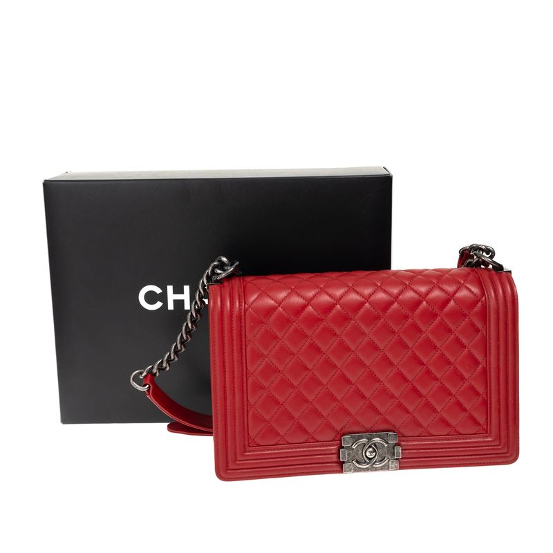 Bolsa-Chanel-Boy-Grande-Matelasse-Vermelha