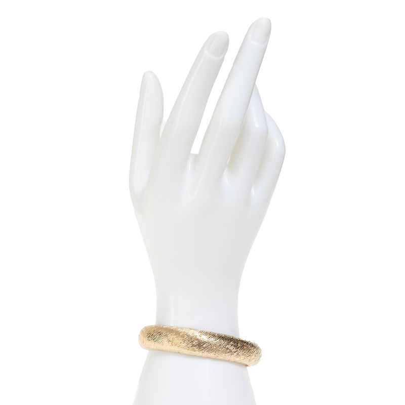 Bracelete-Vintage-Metal-Texturizado-Dourado