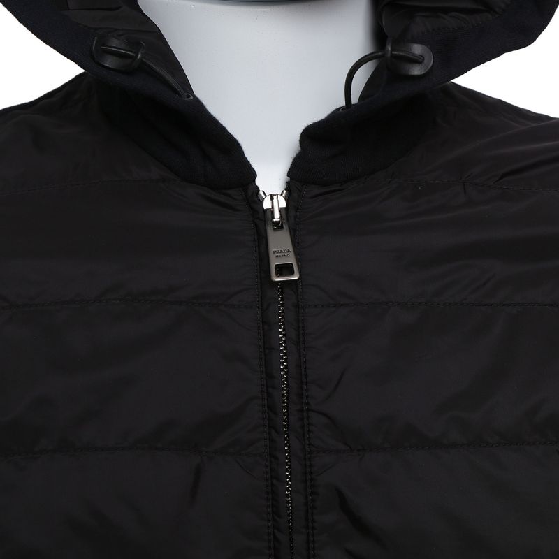 Casaco-Prada-Nylon-Preta