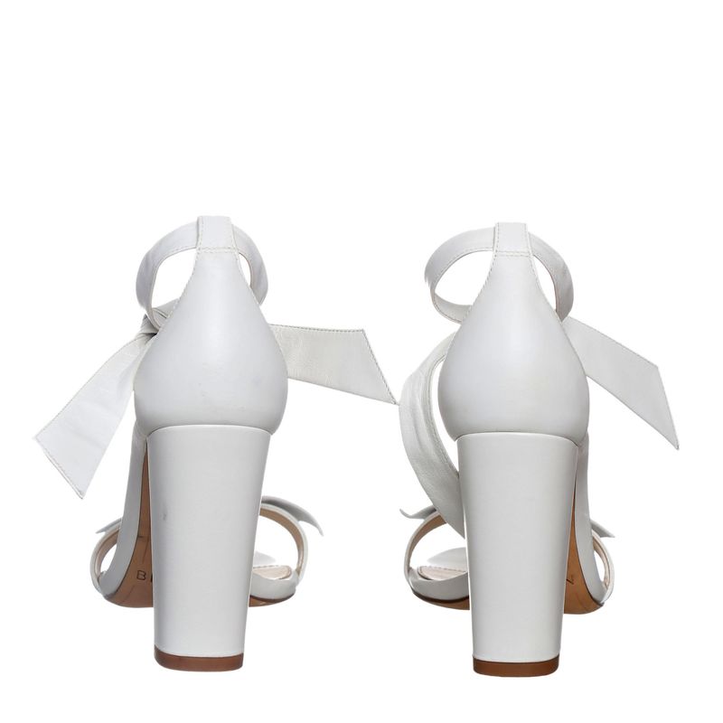 Sandalia-Alexandre-Birman-Clarita-Block-Branca
