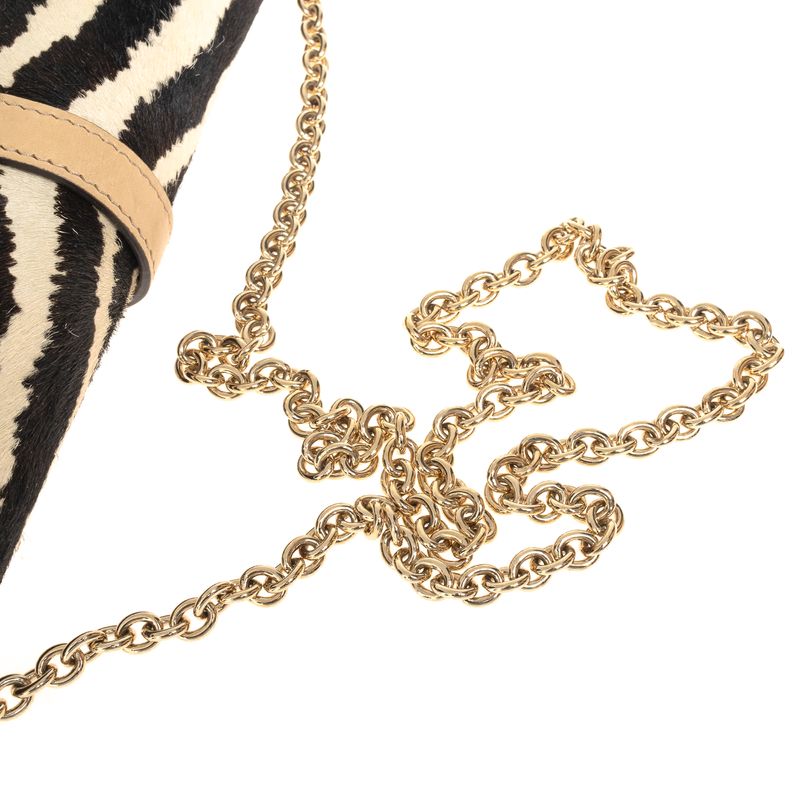 Bolsa-Gucci-Clutch-Broadway-Pelos-Animal-Print