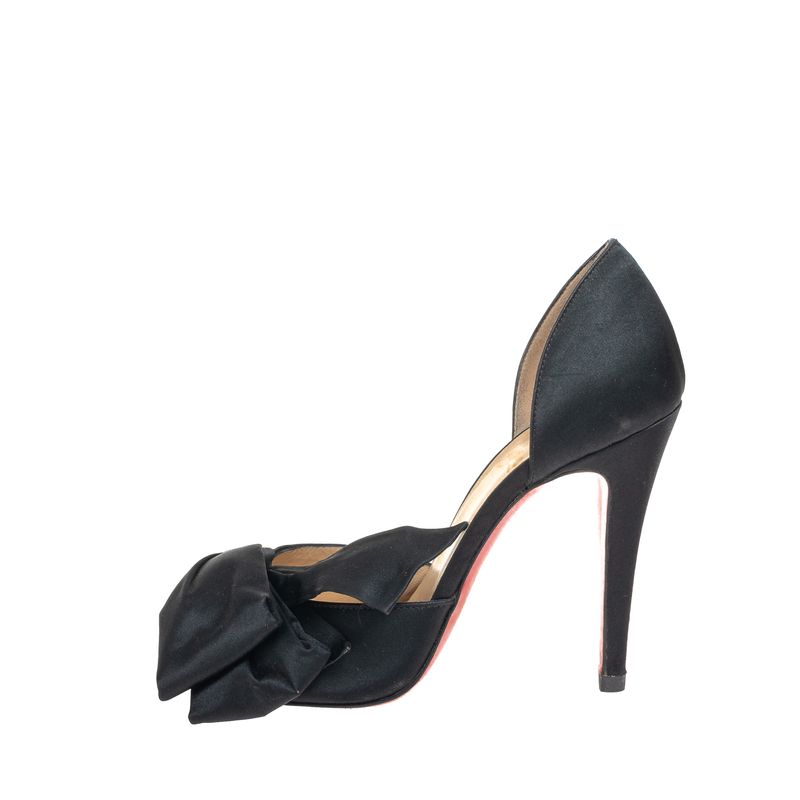 78935-Sapato-Christian-Louboutin-Laco-Cetim-Preto-3.JPG