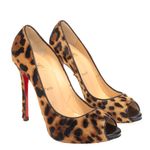 79016-Sapato-Christian-Louboutin-Peep-Toe-Pelos-Animal-Print-verso.JPG