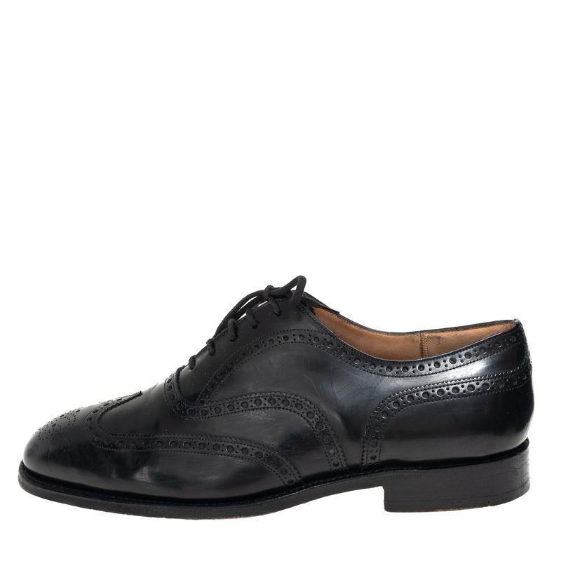 Sapato-Church-s-Brogue-Preto