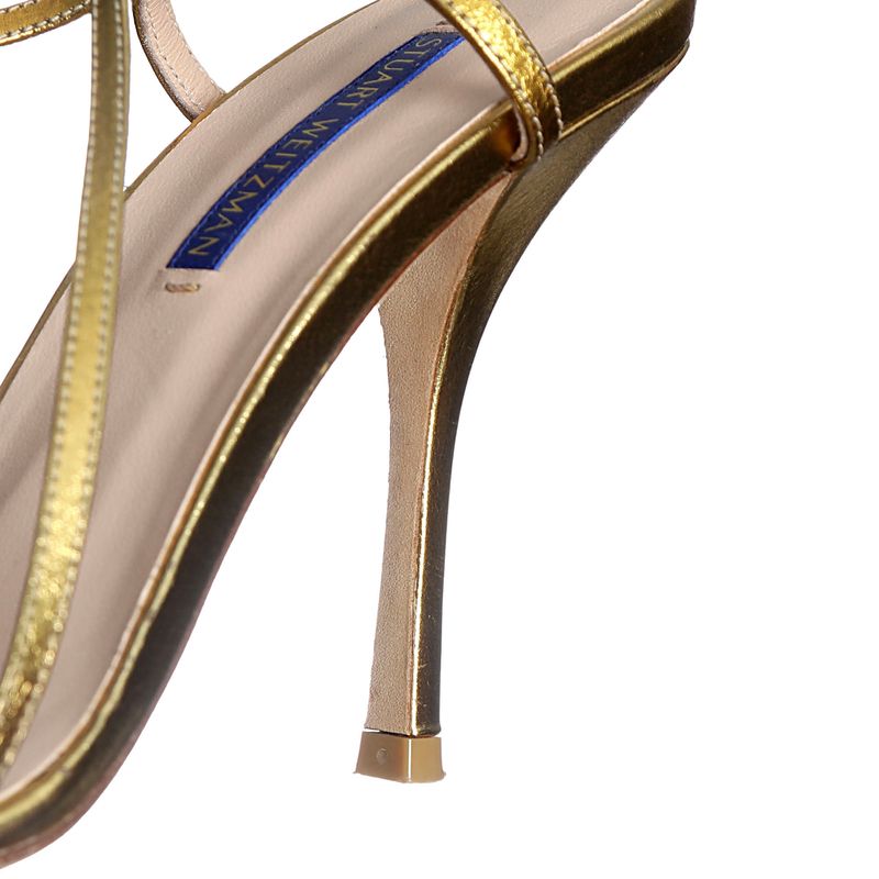 Sandalia-Stuart-Weitzman-Metalizado-Dourado