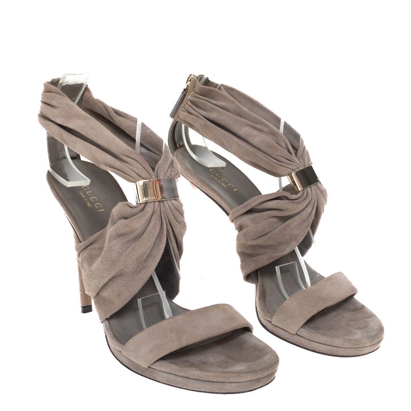 Sandalia-Gucci-Camurca-Acinzentada