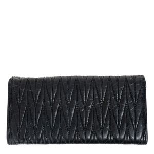 Carteira Miu Miu Matelassê Preto