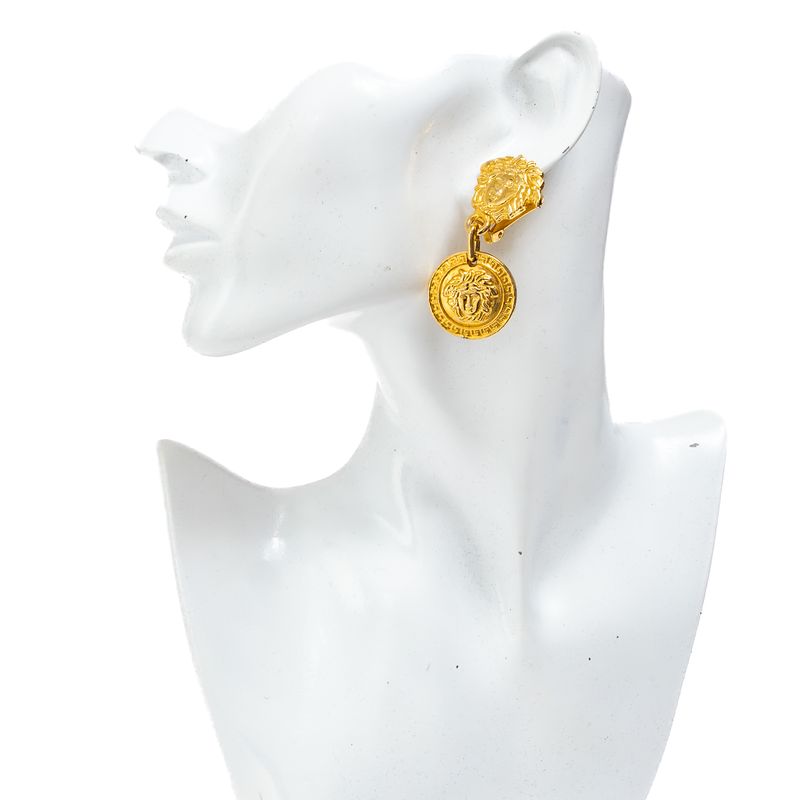Brinco-Gianni-Versace-Vintage-Medusa-Longo-Dourado