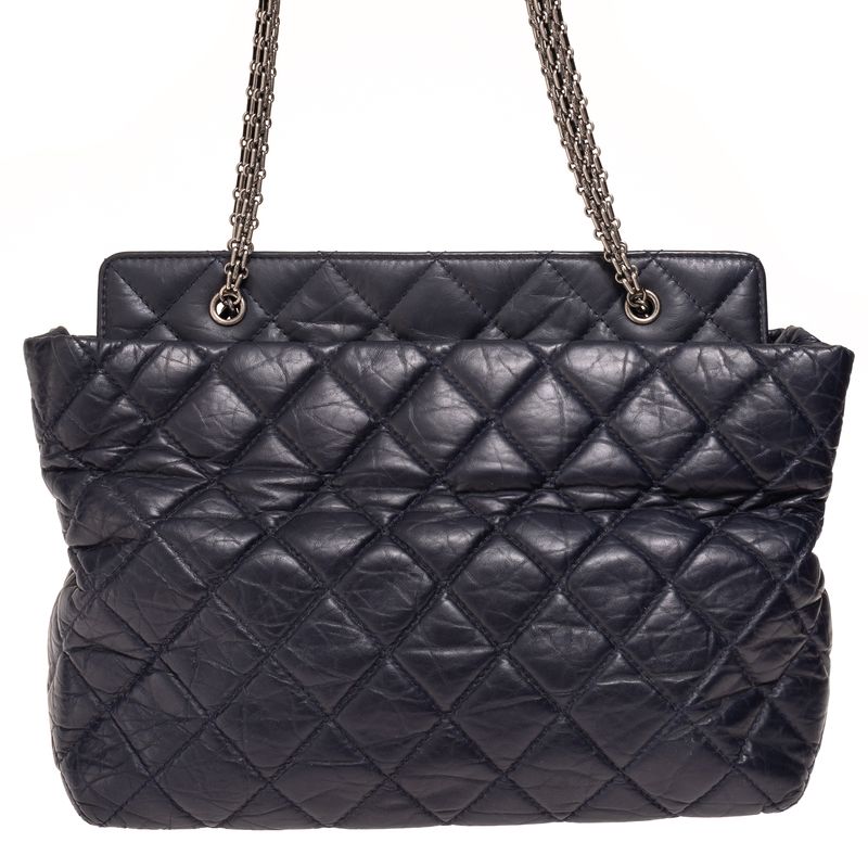 Bolsa-Chanel-Reissue-2.55-Tote-Matelasse-Marinho