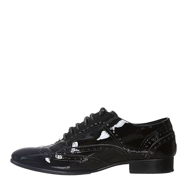 Sapato-Chanel-Oxford-Verniz-Preto