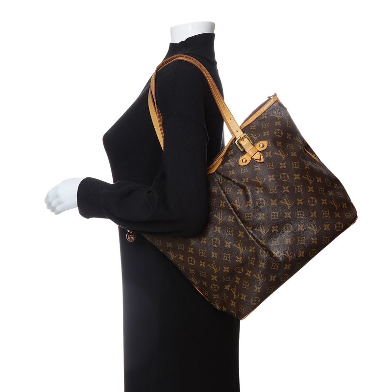 Bolsa-Louis-Vuitton-Palermo-Monograma